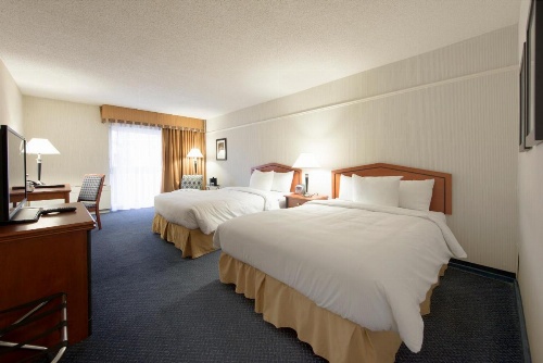 Toronto Don Valley Hotel and Suites image 23