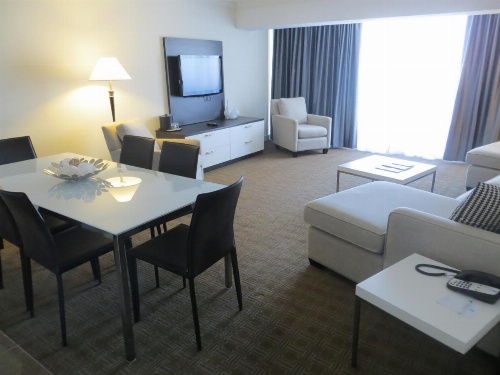 Toronto Don Valley Hotel and Suites image 8
